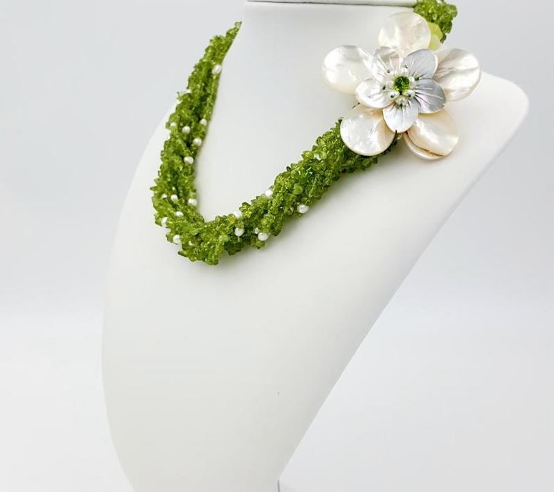 Strands Big Necklace Approx