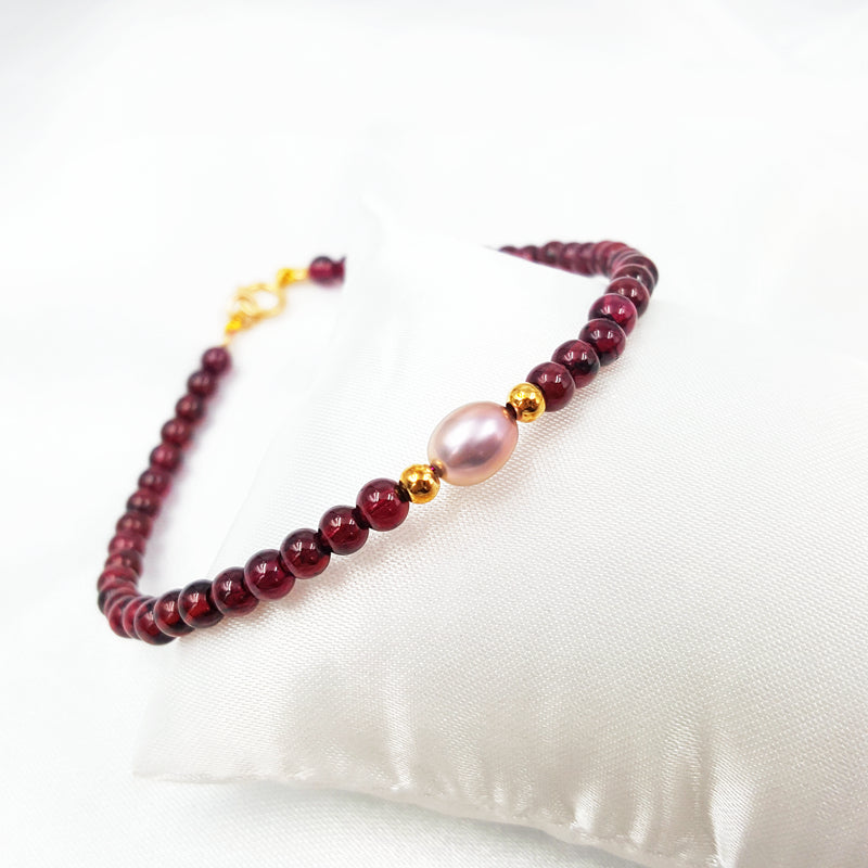 Pink Rice Shape Freshwater Gold Shining Bracelet
