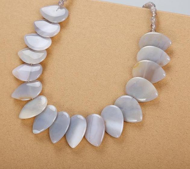 Natural Stone Leaf Pendant Flower Jewelry