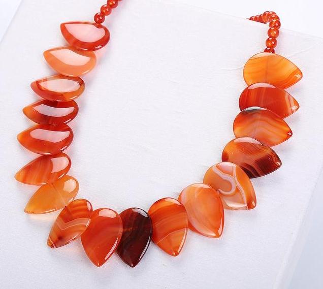 Natural Stone Leaf Pendant Flower Jewelry
